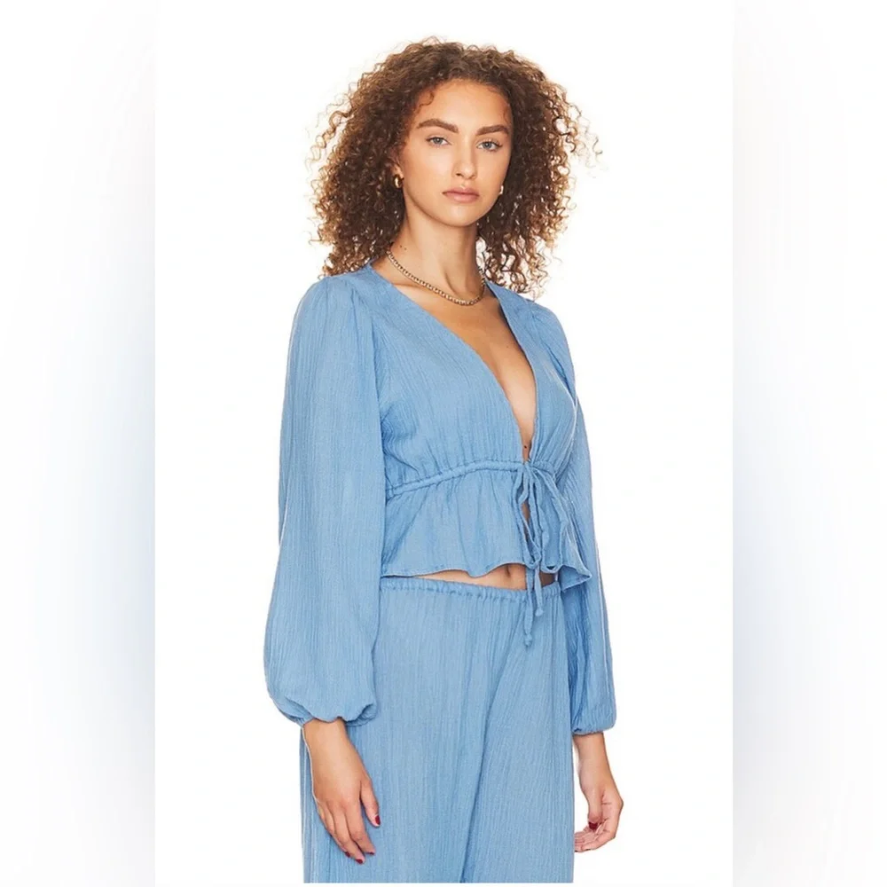 Faithfull The Brand Jacques Top in Chambray Blue Size Small Linen Ruffle Tie - Picture 3 of 8